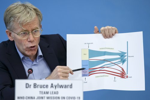 Bruce Aylward faraldsfræðingur hjá WHO. Mynd: EPA