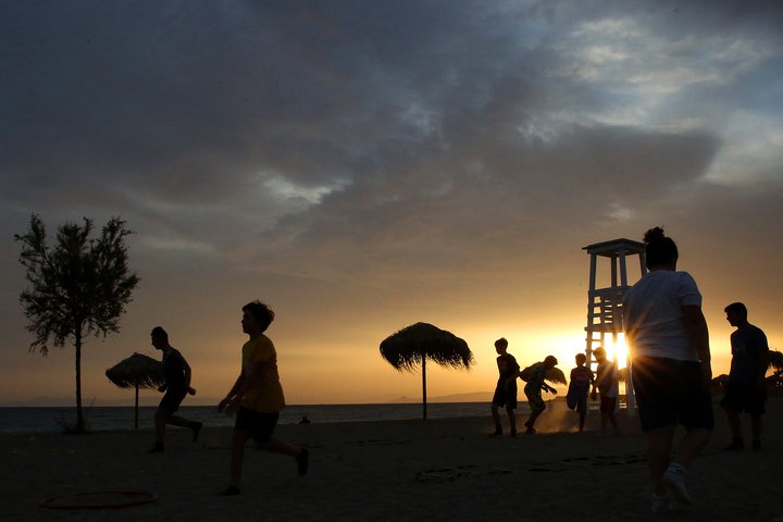 Fámennt er á grískum ströndum um þessar mundir.