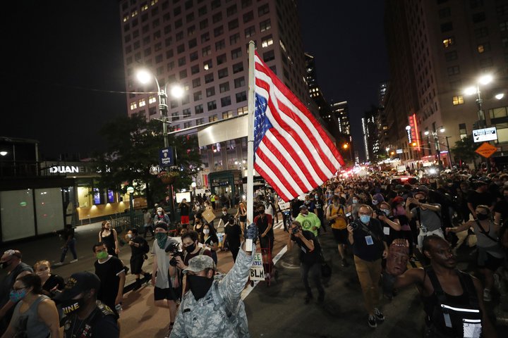 Víða í Bandaríkjunum standa yfir mótmæli í kjölfar morðsins á George Floyd.