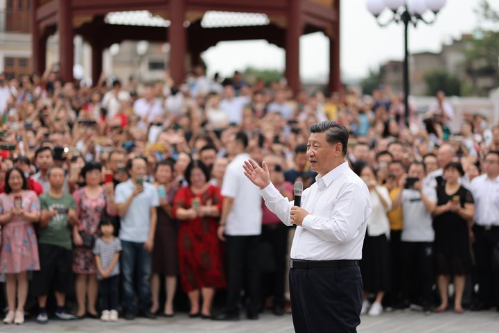 Forseti Kína, Xi Jinping.