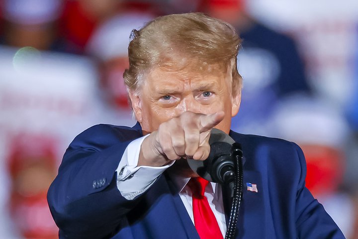 Donald Trump á kosningafundi í Georgíu í október.