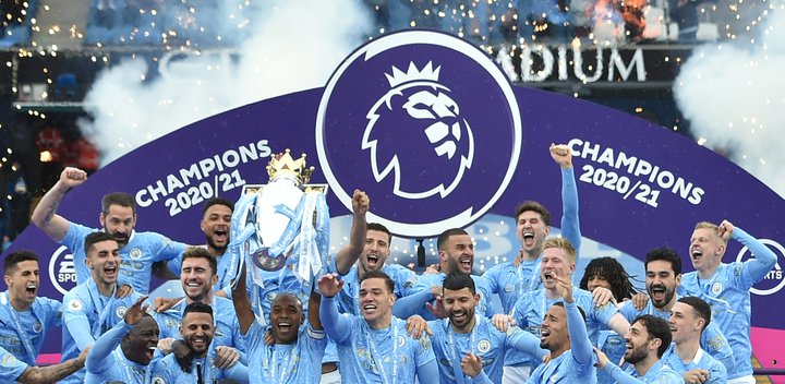 Málið snýst um hvernig Síminn seldi aðgang að Enska boltanum. Manchester City sigraði í ensku úrvaldsdeildinni á síðustu leiktíð.