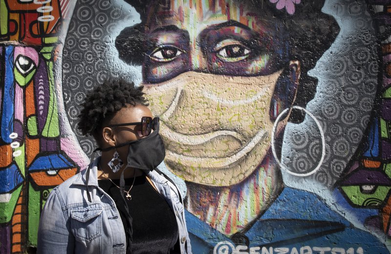 Um 27 prósent íbúa Suður-Afríku eru bólusett. Hlutfallið er mjög mismunandi milli landshluta. Mynd: EPA