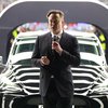 Elon Musk er ríkasti maður heims. Hér heldur hann tölu við opnun nýrrar verksmiðju rafbílaframleiðandans Tesla í Gruenheide í útjaðri Berlínar í mars síðastliðnum.