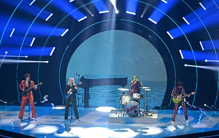 Danska kvennasveitin Reddi komst ekki áfram á úrslitakvöld Eurovision á laugardag. Danmörku var eina Norðulandaþjóðin sem komst ekki áfram í úrslit og Danir velta fyrir sér hvað fór úrskeiðis.