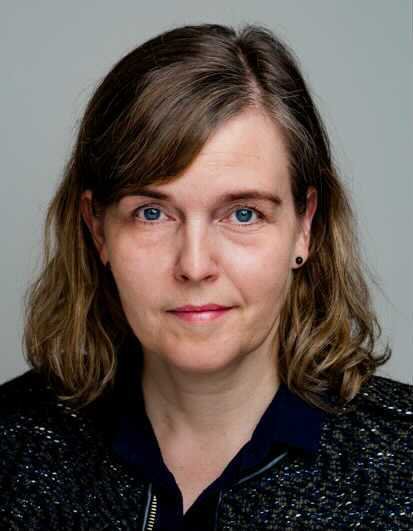 Hafdís Helga Ólafsdóttir er skrifstofustjóri í dómsmálaráðuneytinu, en var áður skrifstofustjóri í forsætisráðuneytinu.