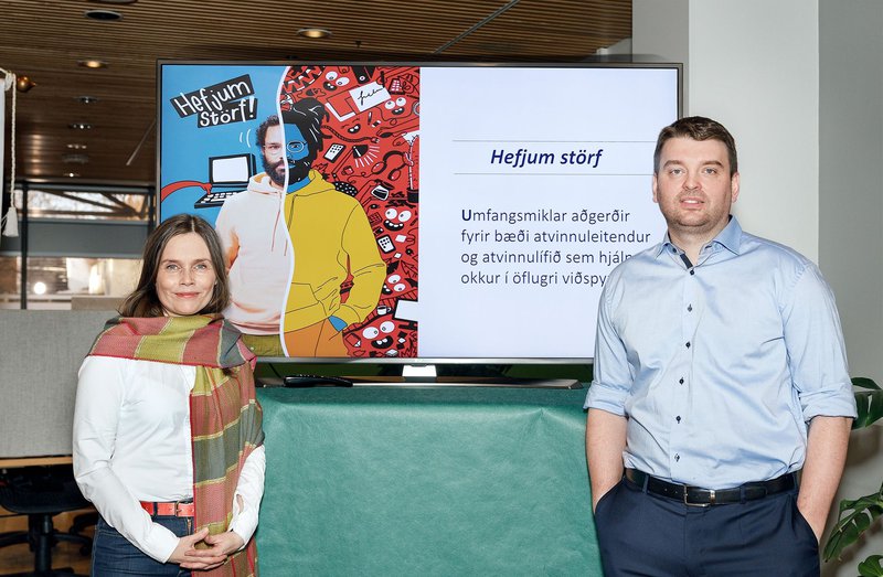 Katrín Jakobsdóttir og Ásmundur Einar Daðason á fundinum á föstudag. Mynd: Aðsend