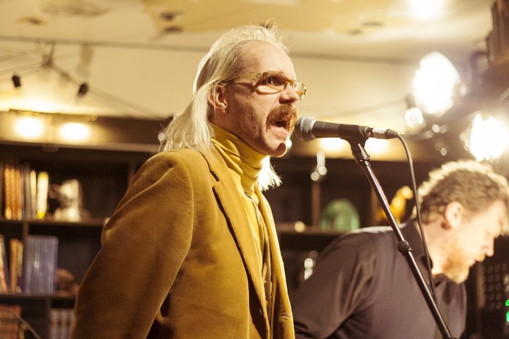 Óttarr Proppé, fyrrverandi heilbrigðisráðherra, tekur lagið með HAM.