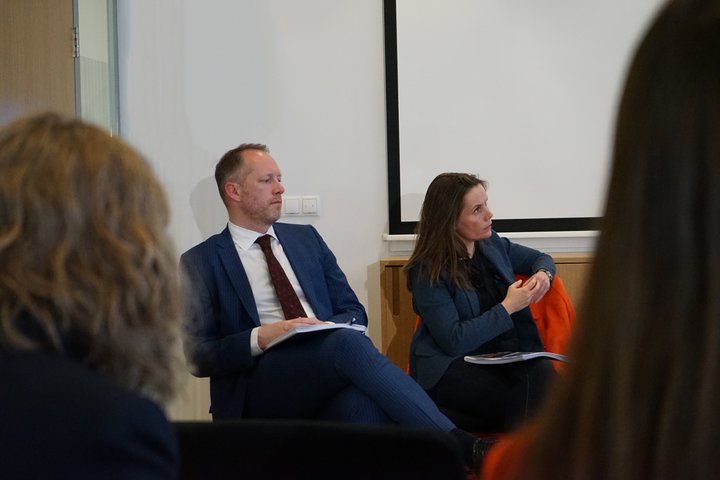 Guðmundur Ingi Guðbrandsson umhverfis- og auðlindaráðherra og Katrín Jakobsdóttir forsætisráðherra.