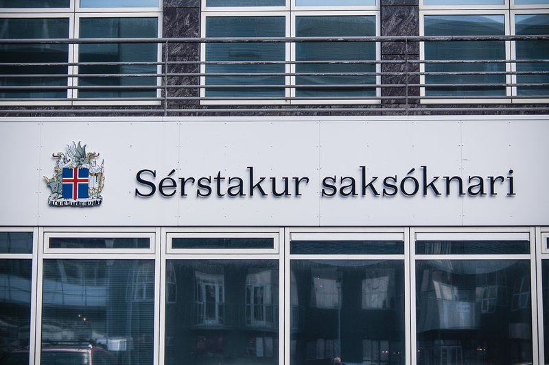 Sautján hrunmálum hefur lokið með dómi, þar af hefur verið sakfellt að öllu leyti eða hluta í þrettán málum og sýknað í fjórum.