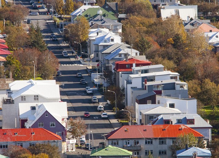 Horft yfir Melana í vesturbæ Reykjavíkur.