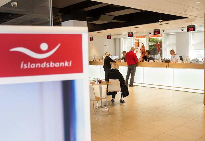 islandsbanki-7_9954285936_o.jpg