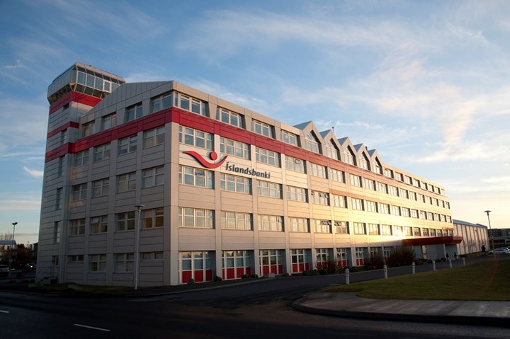 Höfuðstöðvar Íslandsbanka við Kirkjusand í Reykjavík.