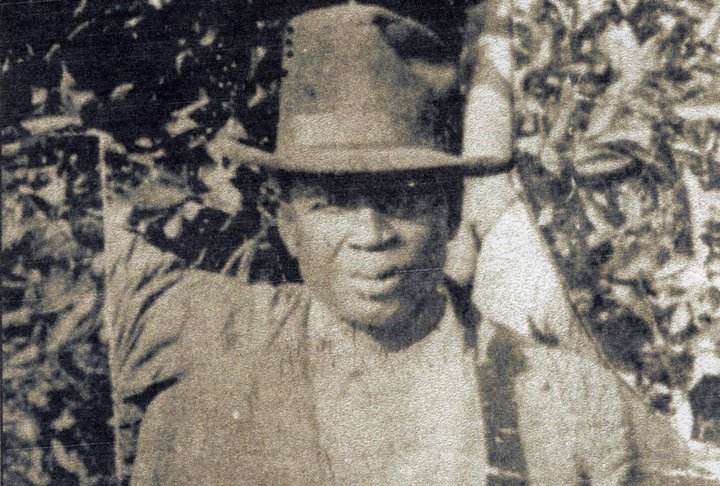 July Perry var drepinn og lík hans hengt fyrir framan hús dómara í Orlando.