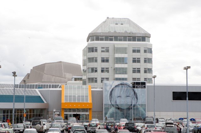 Meðal verðmætustu eigna Reita eru verslunarmiðstöðin Kringlan.