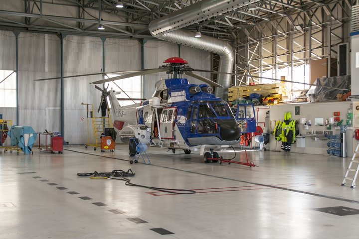 TF-LIF er rúmlega þrjátíu ára og var tekin í notkun 1986.