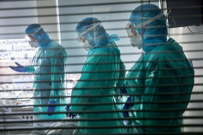 Fleiri karlar en konur hafa þurft að leggjast inn á sjúkrahús og gjörgæslur hér á landi vegna COVID-19. Mynd: Þorkell Þorkelsson