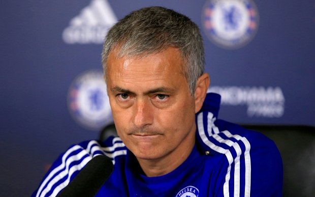 Mourinho kann þá snilld að búa til fyrirsagnir með yfirlýsingum á blaðamannafundum.