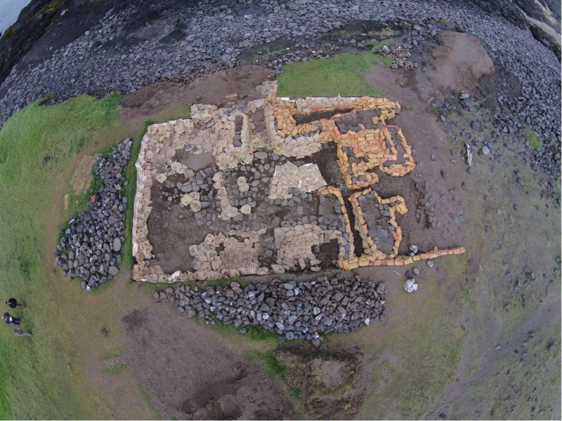 Gufuskálar á Snæfellsnesi fyrir storm. Mynd: Lilja Pálsdóttir