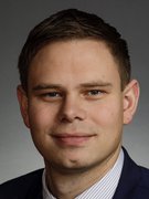 Vilhjálmur Árnason þingmaður Sjálfstæðisflokks er formaður umhverfis- og samgöngunefndar.