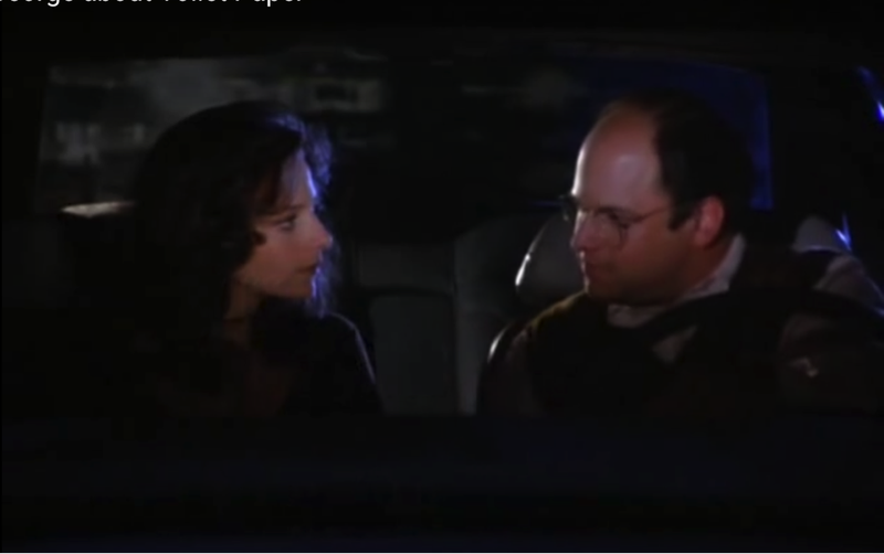 George Costanza heldur fyrirlestur um fagufræði klósettpappírs fyrir Siena í Seinfeld, þætti 109, „The Face Painter“.