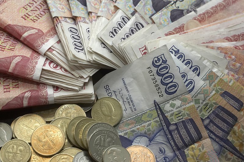 Miklar eignir komu til Seðlabankans eftir hrunið, og var ESÍ með þar innan sinna vébanda. Stóran hluta þeirra má rekja til svonefndar veðlána Seðlabanka Íslands.