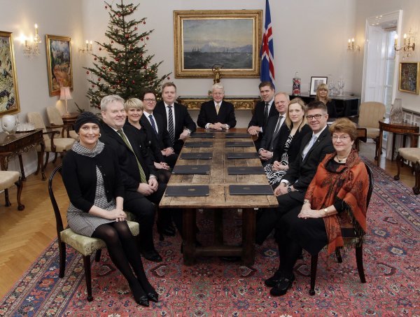 Ólöf Nordal, Sigurður Ingi Jóhannsson, Ragnheiður Elín Árnadóttir, Kristján Þór Júlíusson, Sigmundur Davíð Gunnlaugsson, Ólafur Ragnar Grímsson, Bjarni Benediktsson, Illugi Gunnarsson, Eygló Harðardóttir, Gunnar Bragi Sveinsson og Sigrún Magnúsdóttir. 