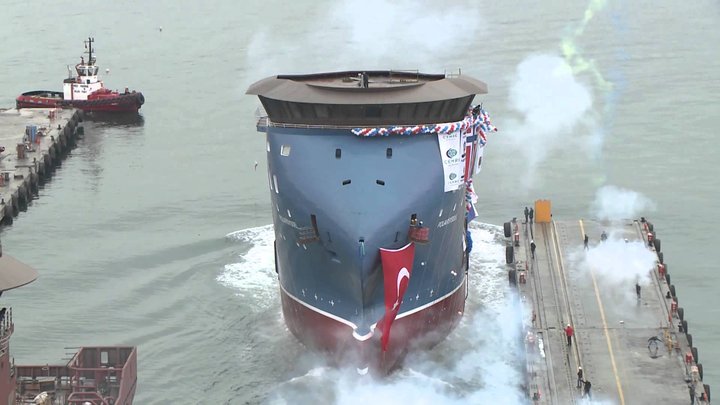 Polarsyssel, skip Fáfnis Offshore, var smíðað í Tyrklandi. Það kostaði fimm milljarða króna.