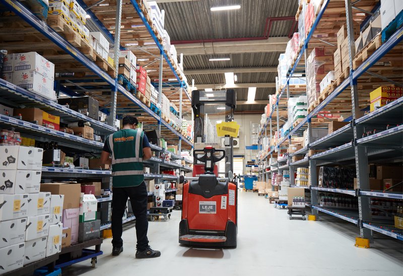 Frá lagernum hjá Nemlig. Mynd: Nemlig.