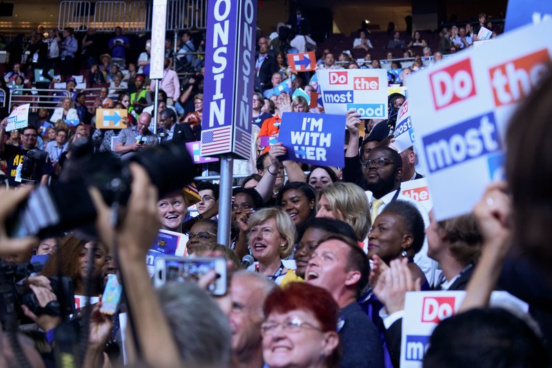 Fulltrúar kjósenda frá hverju ríki gerðu grein fyrir atkvæðamagni hvors forseta frambjóðandans með því að kalla fram atkvæðin.