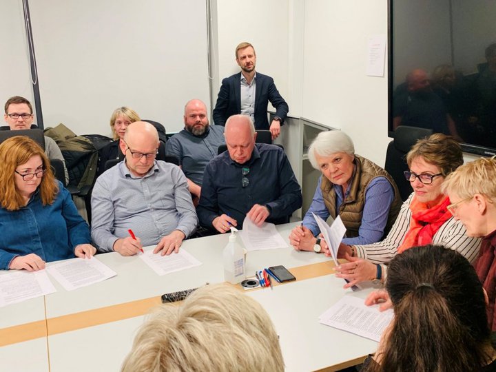 Samninganefnd Sameykis og Reykjavíkurborgar ganga frá samningi í nótt.