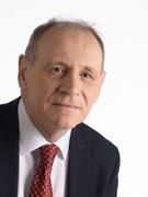 Hákon Gunnarsson býður sig fram til þess að leiða Samfylkinguna í Kópavogi.