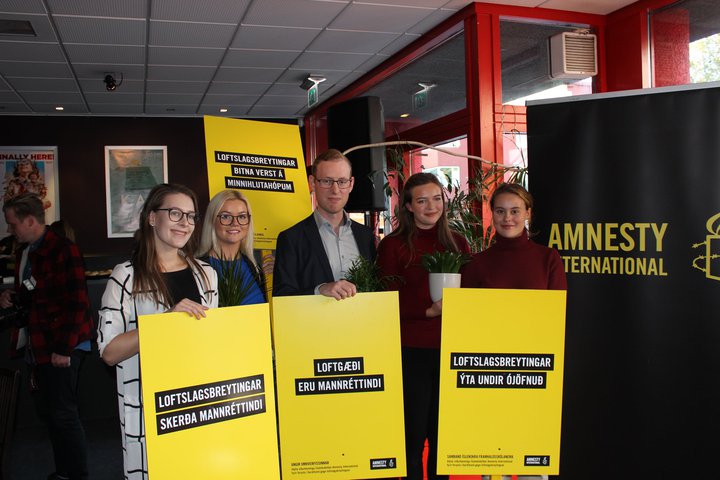Fjögur samtök hlutu viðurkenningu Íslandsdeidlar Amnesty.