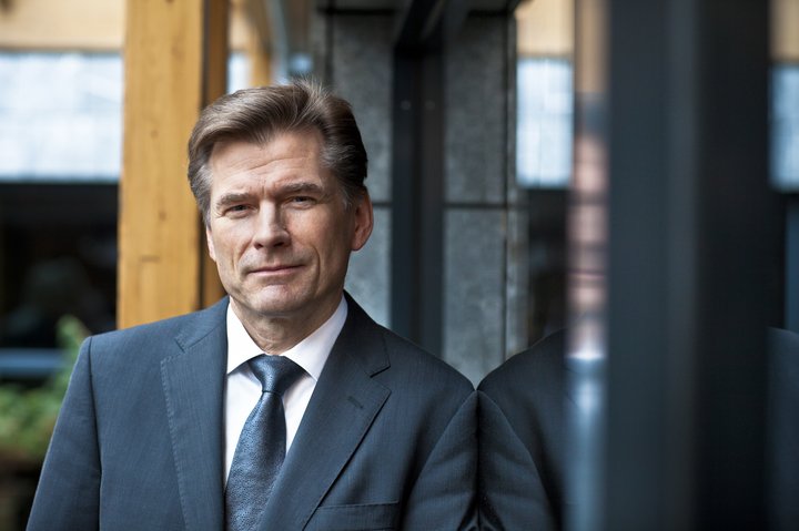 Arnór Sighvatsson aðstoðarseðlabankastjóri hættir síðar á þessu ári.