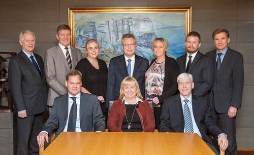 Bankaráð Seðlabanka Íslands og aðrir sem sitja reglulega fundi þess.