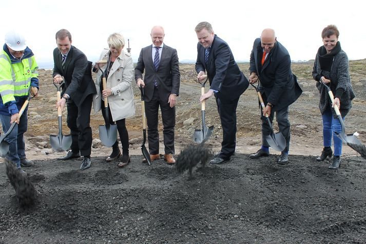 Skóflustunga í helguvík