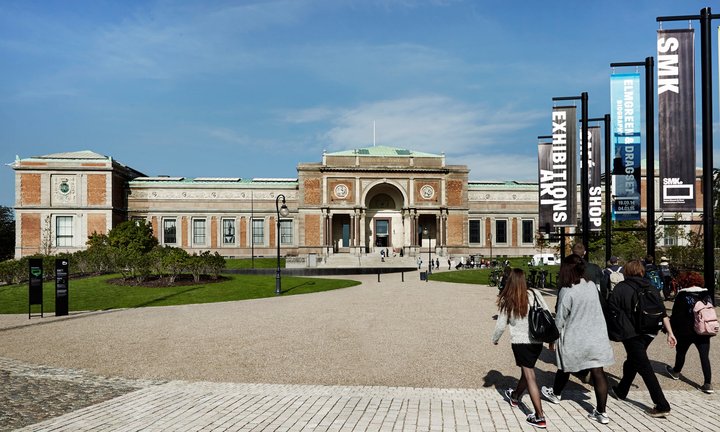 Starfsmenn danska ríkislistasafnsins í Kaupmannahöfn eru á meðal þeirra sem hafa verið plataðir.