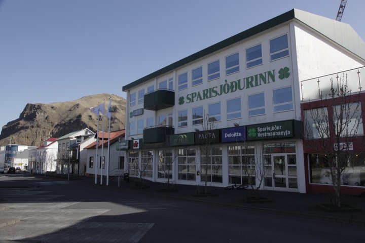sparisjodur-2.jpg