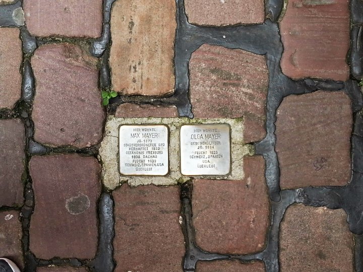 stolpern.jpg