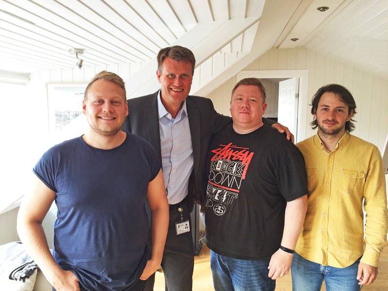 Tæknivarpið ásamt Ægi Má Þórissyni.