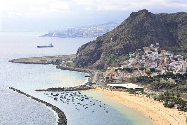 tenerife-238845_640.jpg