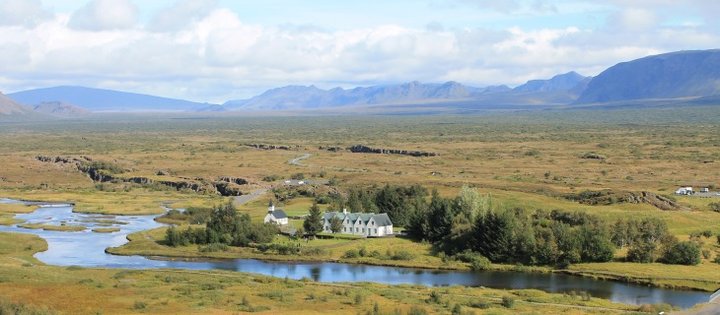 thingvellir_vef.jpg