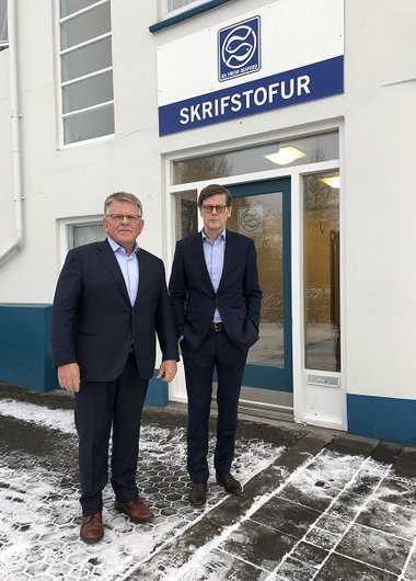 Björgólfur Jóhannsson, tímabundinn forstjóri Samherja, og Þorsteinn Már Baldvinsson, sem steig niður úr forstjórastólnum tímabundið í nóvember.