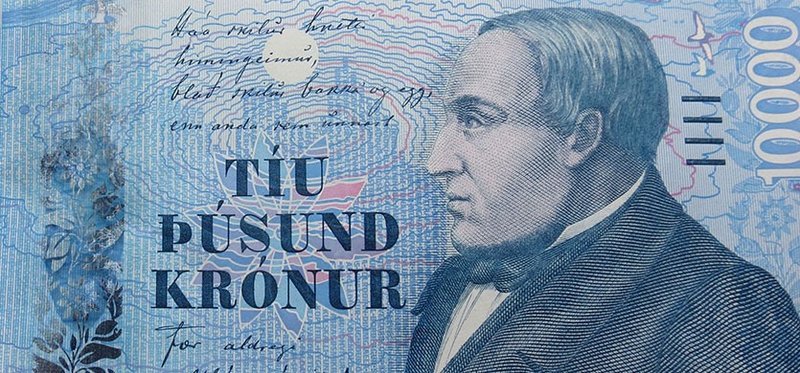 Rúmlega fjórði hver peningaseðill á Íslandi lítur svona út.