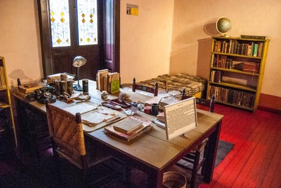 Spænskur kommúnisti réði Trotský af dögum á skrifstofu hans í Mexíkó árið 1940.